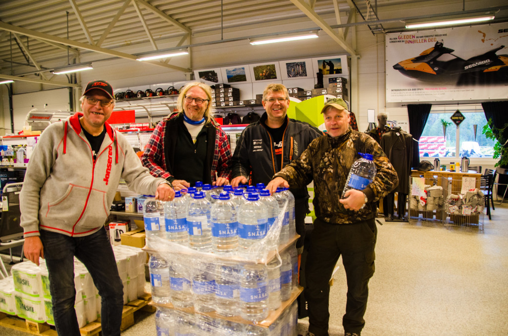 Hjelde Maskinservice AS leverer ikke bare snøscootere og ATVer, men også Snåsavann. Nå har ATV nummer 100 gått ut av dørene i sentrum. (Foto: Hallvard U. Smestad)